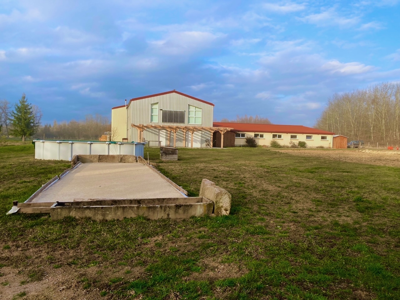 Illustration de l’expérience Gîte rural de groupe pour séjour adapté, le Ranch de la Vaivre