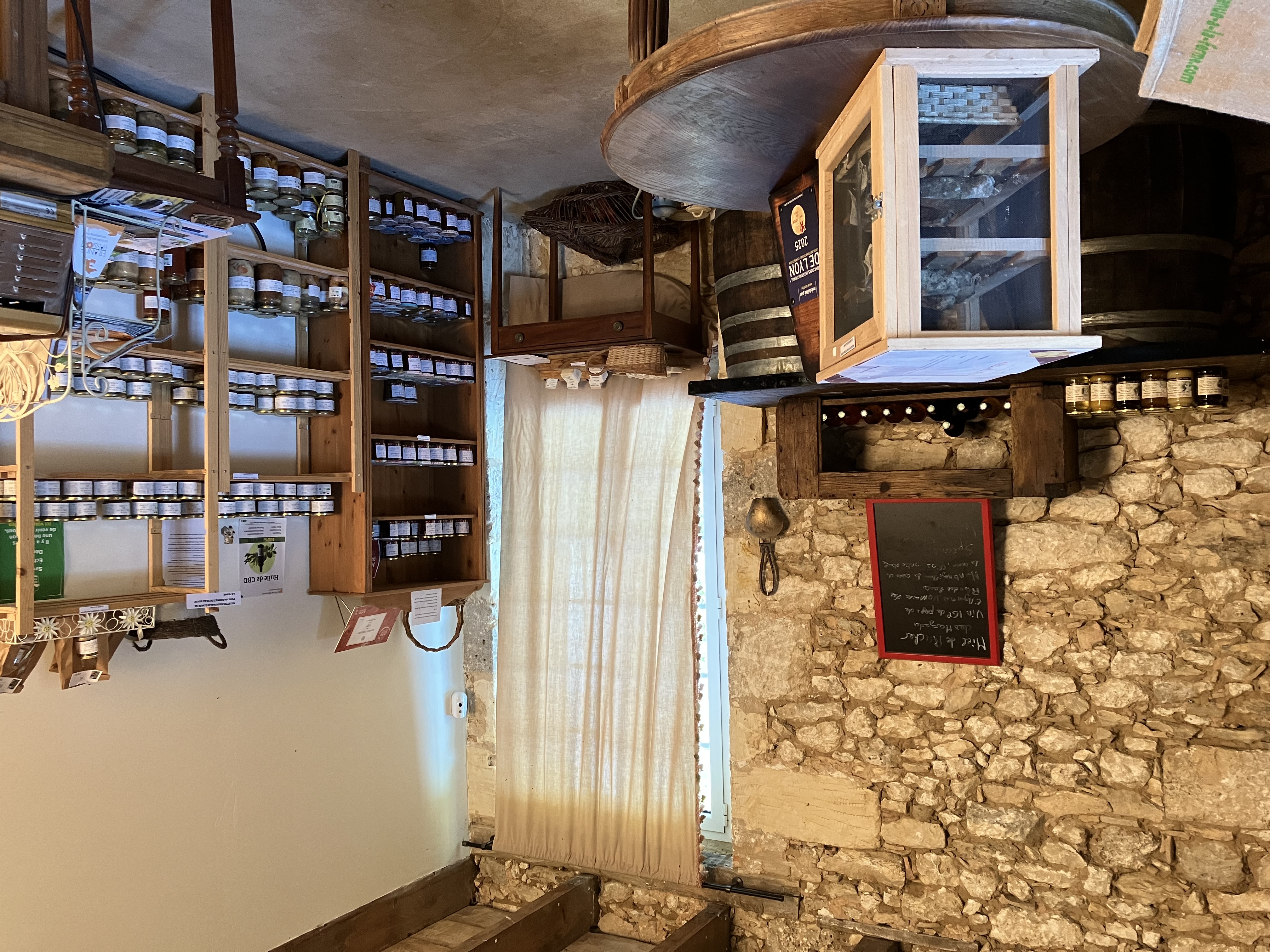 Illustration de l’expérience Vente de charcuteries et huiles bio 